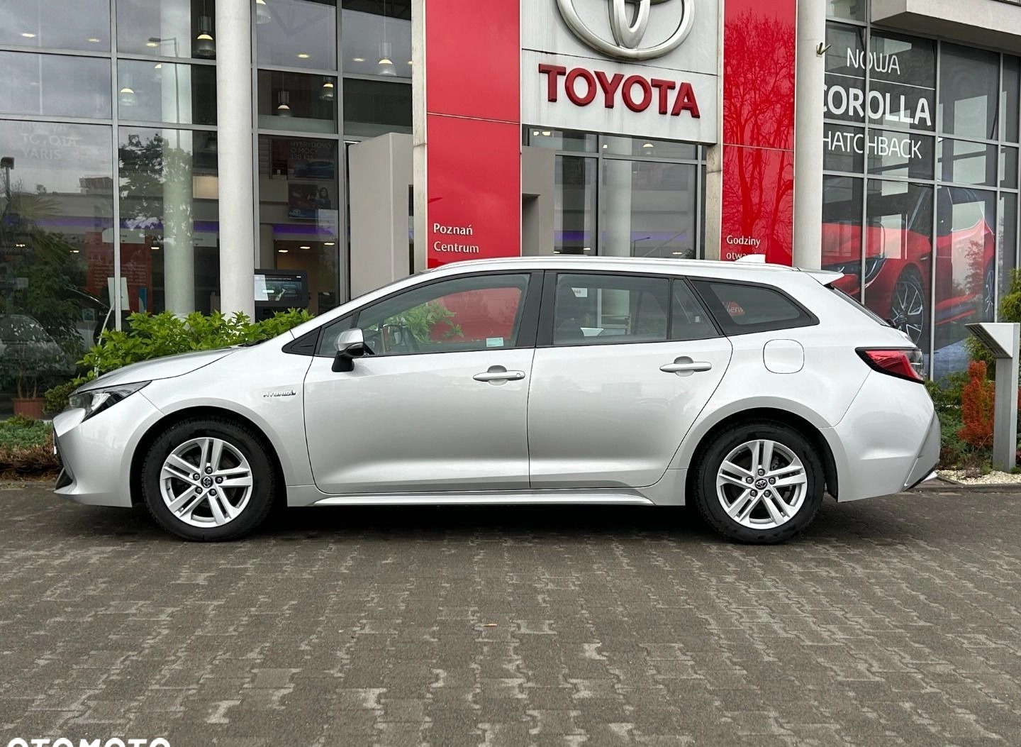 Toyota Corolla cena 76900 przebieg: 155129, rok produkcji 2019 z Poznań małe 191